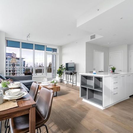 Urban Oasis: Stylish Apartment Retreat At Ubc فانكوفر المظهر الخارجي الصورة