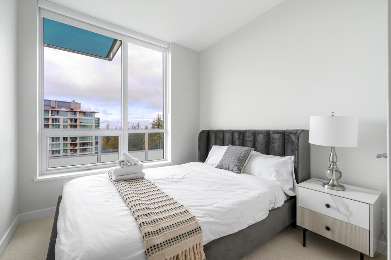 Urban Oasis: Stylish Apartment Retreat At Ubc فانكوفر المظهر الخارجي الصورة
